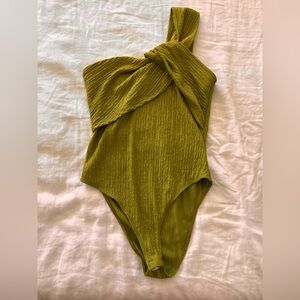 SHEIN Olive One-Shoulder Textured Tank Top